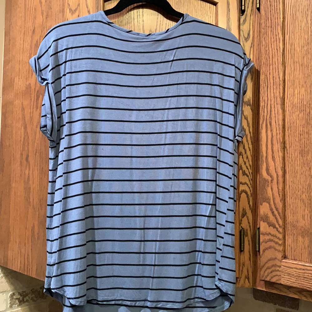 Striped tshirt - Picture 4 of 4